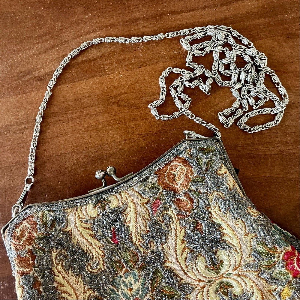 SOLD 1930s 40s French Tapestry Petit Point Victorian Floral Purse Snap Close - Picture 13 of 17